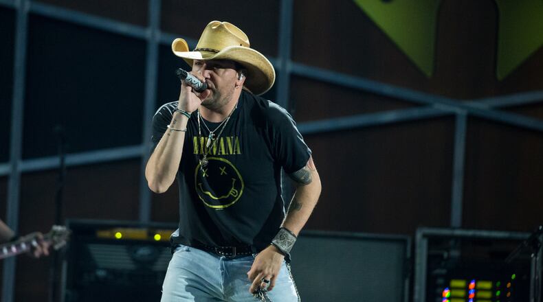 Jason Aldean will visit the Braves' ballpark this summer.