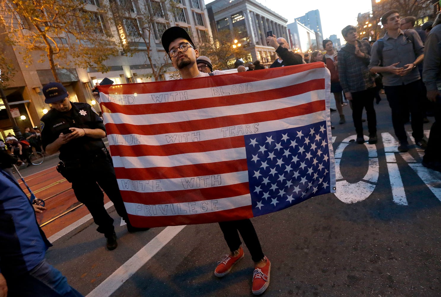 Anti-Trump protests erupt in U.S. cities, Nov. 9 2016