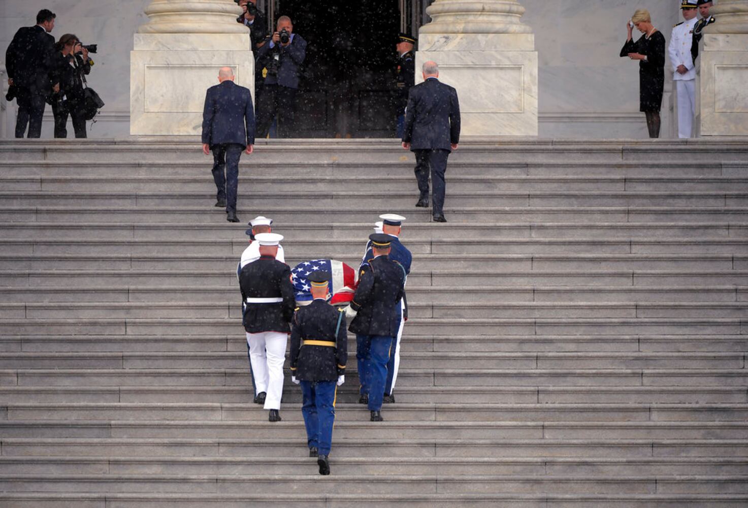 Photos: Sen. John McCain lies in state in U.S. Capitol Rotunda