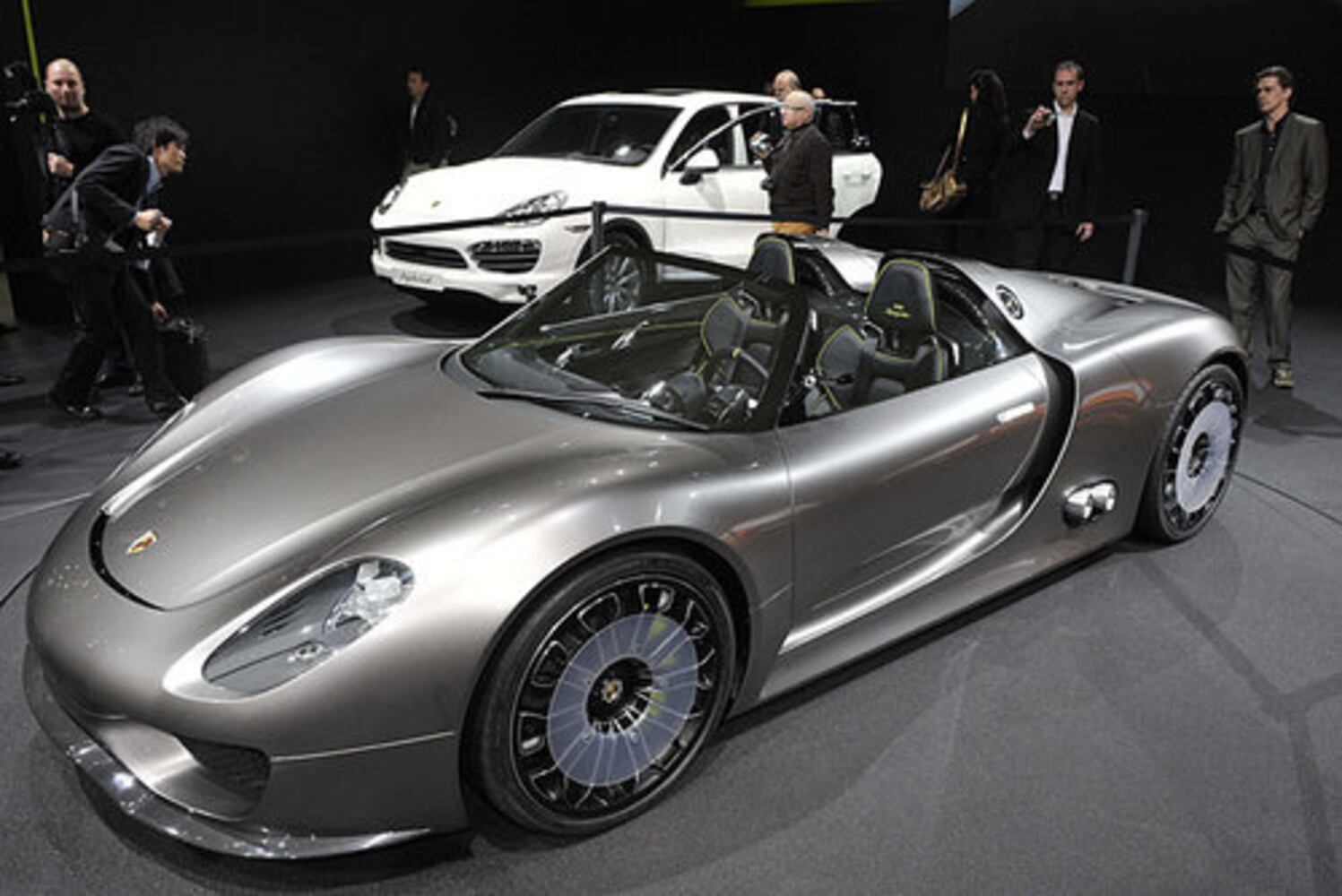 High-tech luxury cars at 2010 Geneva Motor Show
