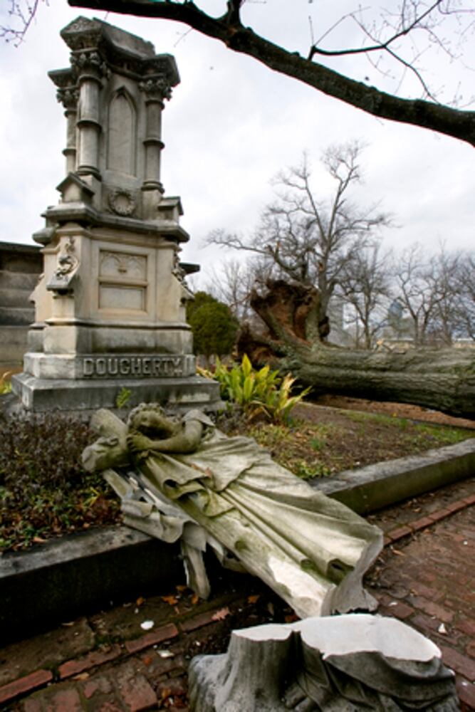 Oakland Cemetery hit hard by tornado