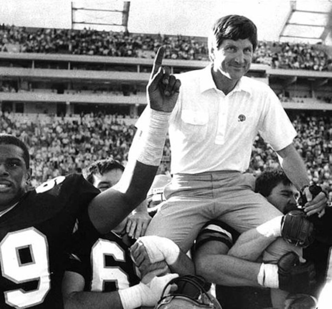 Bill Curry named Georgia State football coach