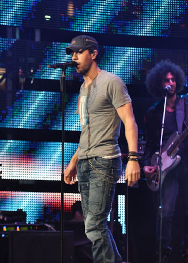 Enrique Iglesias at Rodeo Houston
