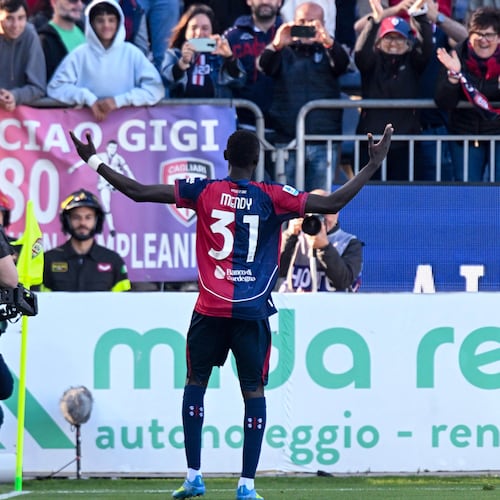 Cagliari's Paul Mendy celebrates after scoring during the Serie A soccer match between Cagliari and Atalanta, in Cagliari, Italy, Monday, April 27. (Gianluca Zuddas/LaPresse via AP)