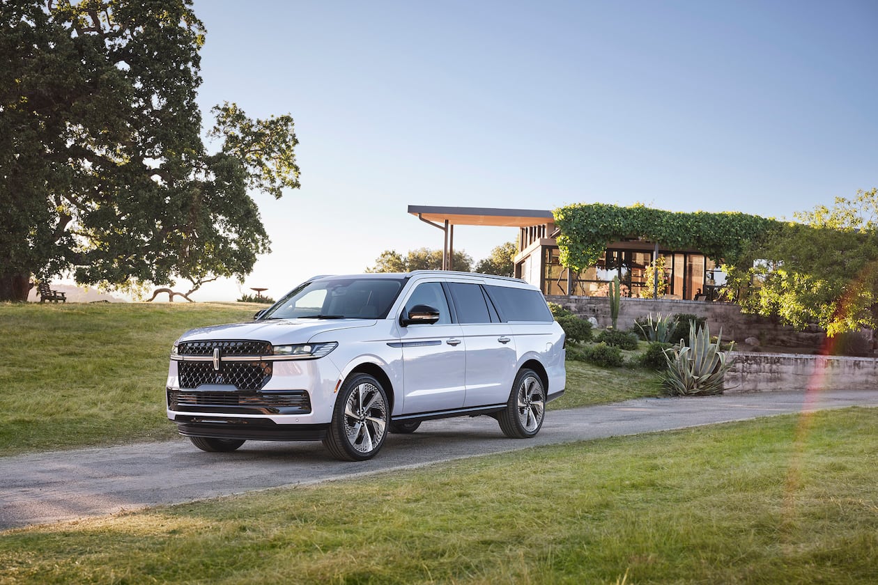 The 2025 Navigator is the flagship vehicle of the Lincoln brand. (Tyler Gourley/Lincoln/TNS)