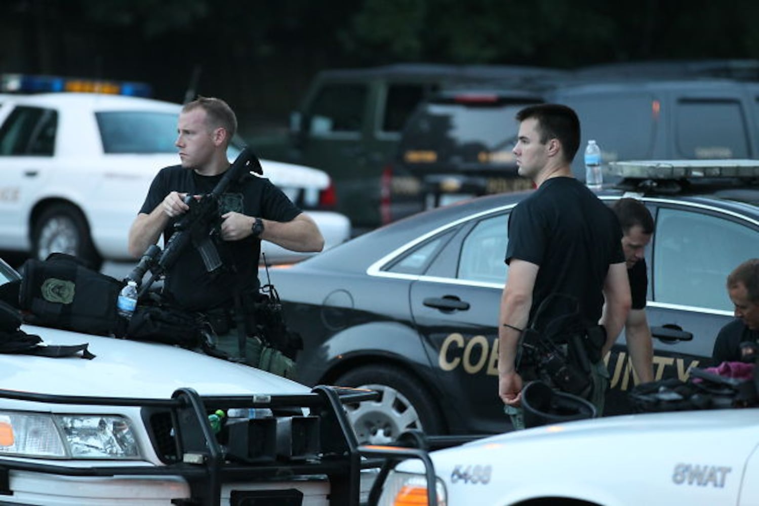 Manhunt in Cobb police officer shooting