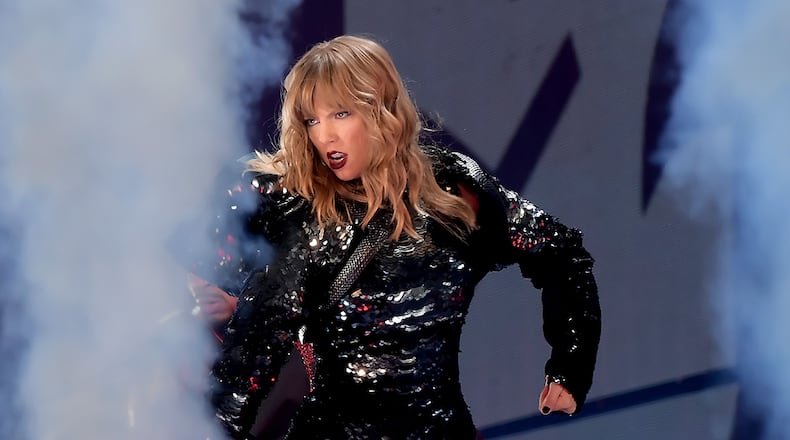 GLENDALE, AZ - MAY 08: Taylor Swift performs onstage during opening night of her 2018 Reputation Stadium Tour at University of Phoenix Stadium on May 8, 2018 in Glendale, Arizona. (Photo by Kevin Winter/Getty Images for TAS)