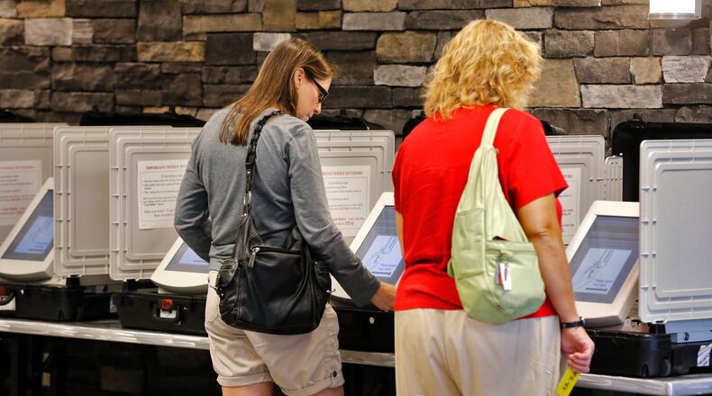 DeKalb County residents voted Nov. 3, and they’ll return to the polls Dec. 1 for a runoff to decide a senator for a district in DeKalb, Rockdale and Newton counties. BOB ANDRES / BANDRES@AJC.COM