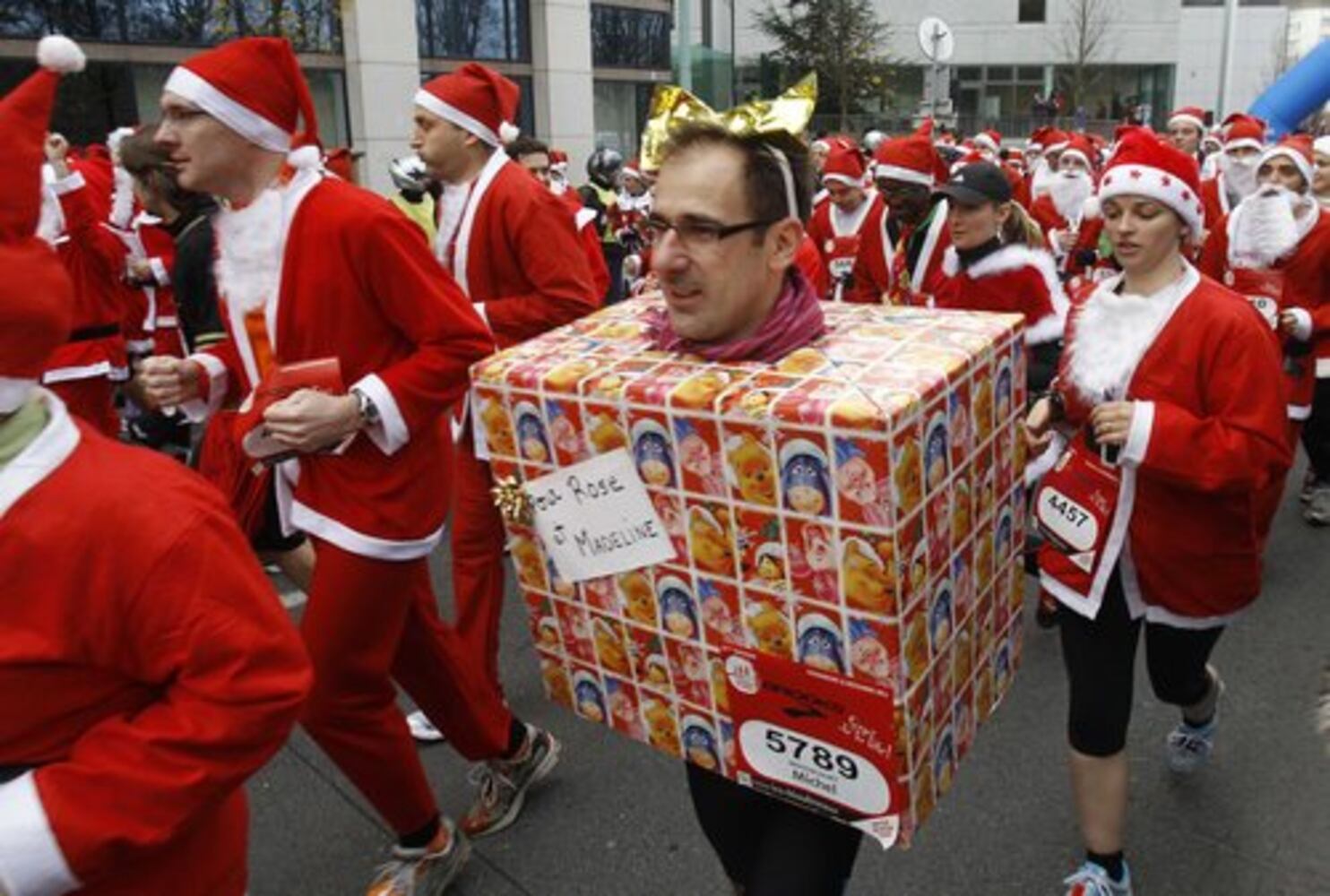 France gets in the Christmas spirit
