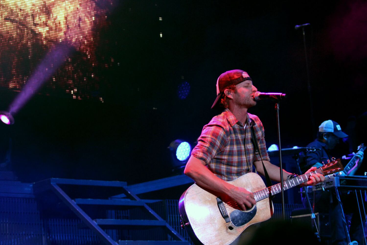 Country stars perform at Aaron's Amphitheatre at Lakewood