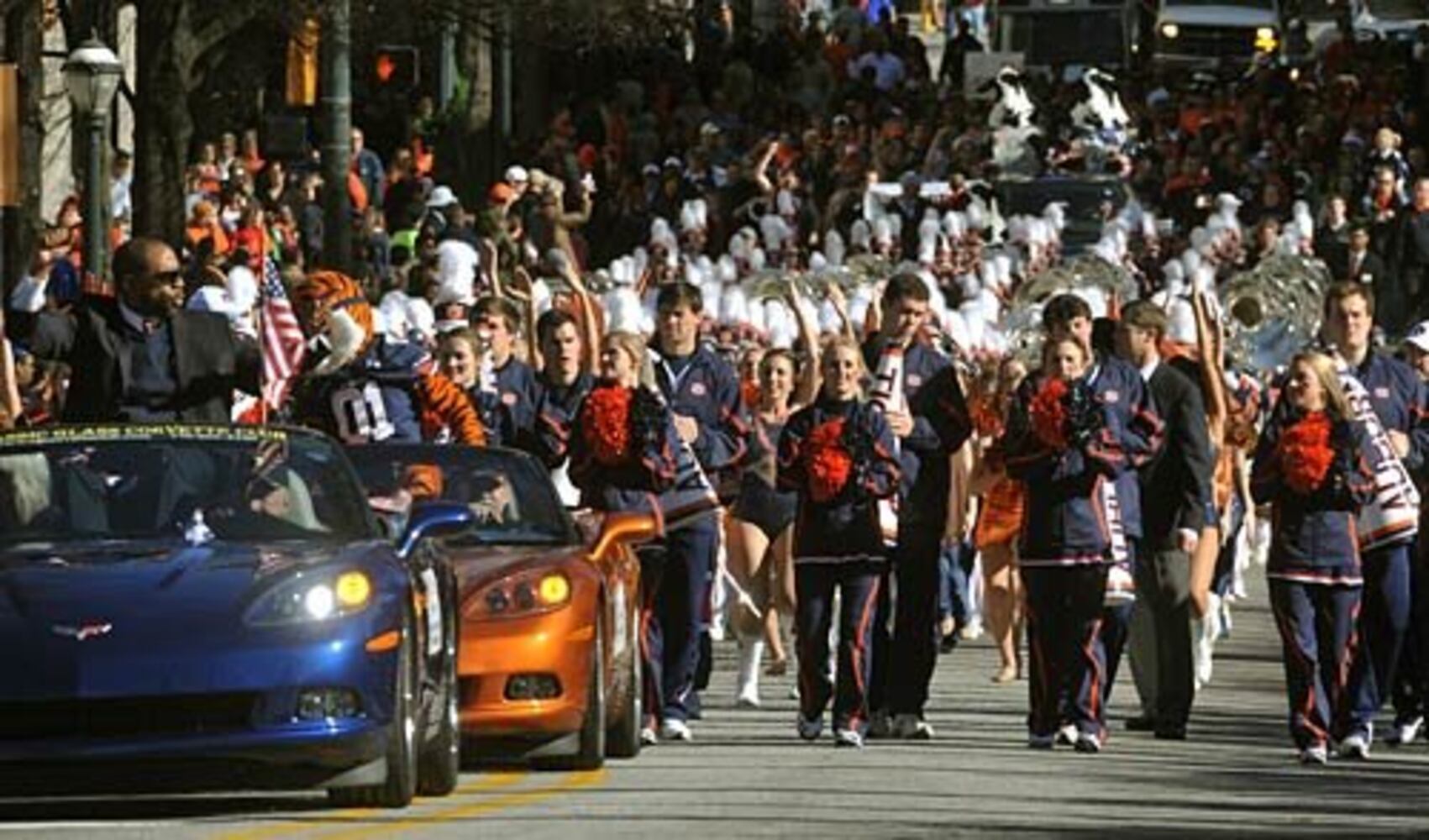 2011 Chick-fil-A Bowl Parade