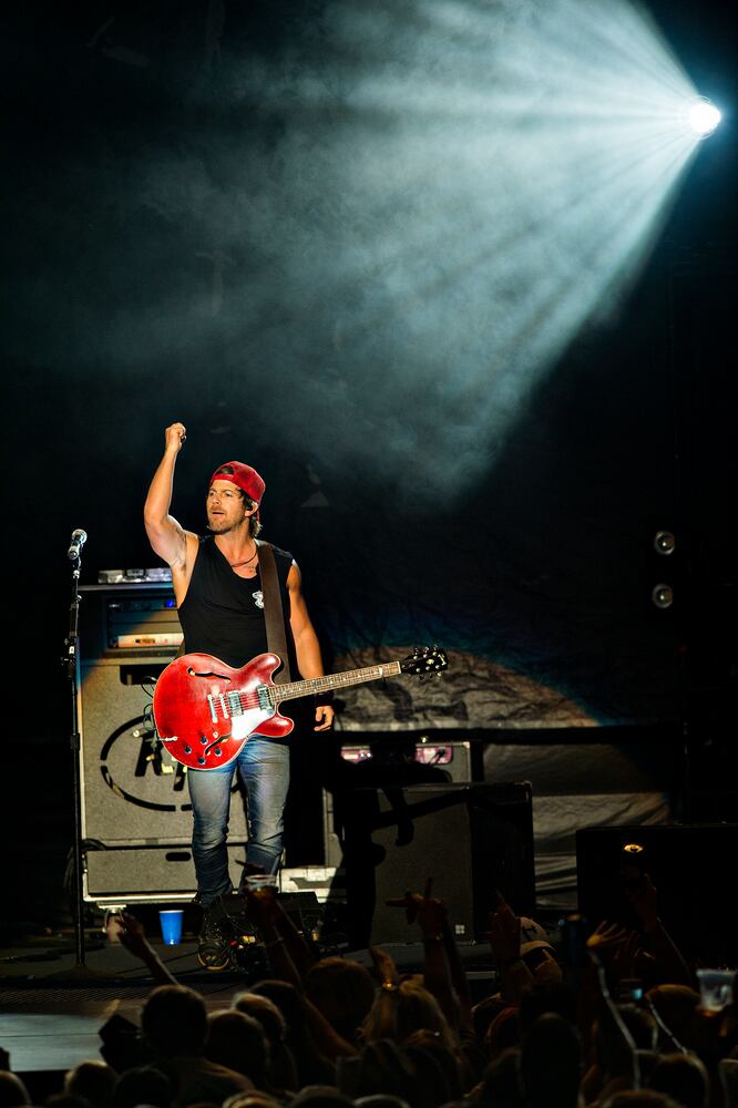 Kip Moore at Country Jam 2015