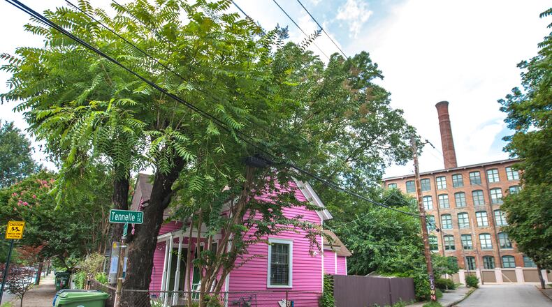 Cabbagetown is one of the intown Atlanta neighborhoods that benefited from the 1996 Olympics. As more people have embraced the idea of living within the city since the Games' end, the area has undergone a major change. Homes have been renovated and the neighborhood economy has been revitalized.