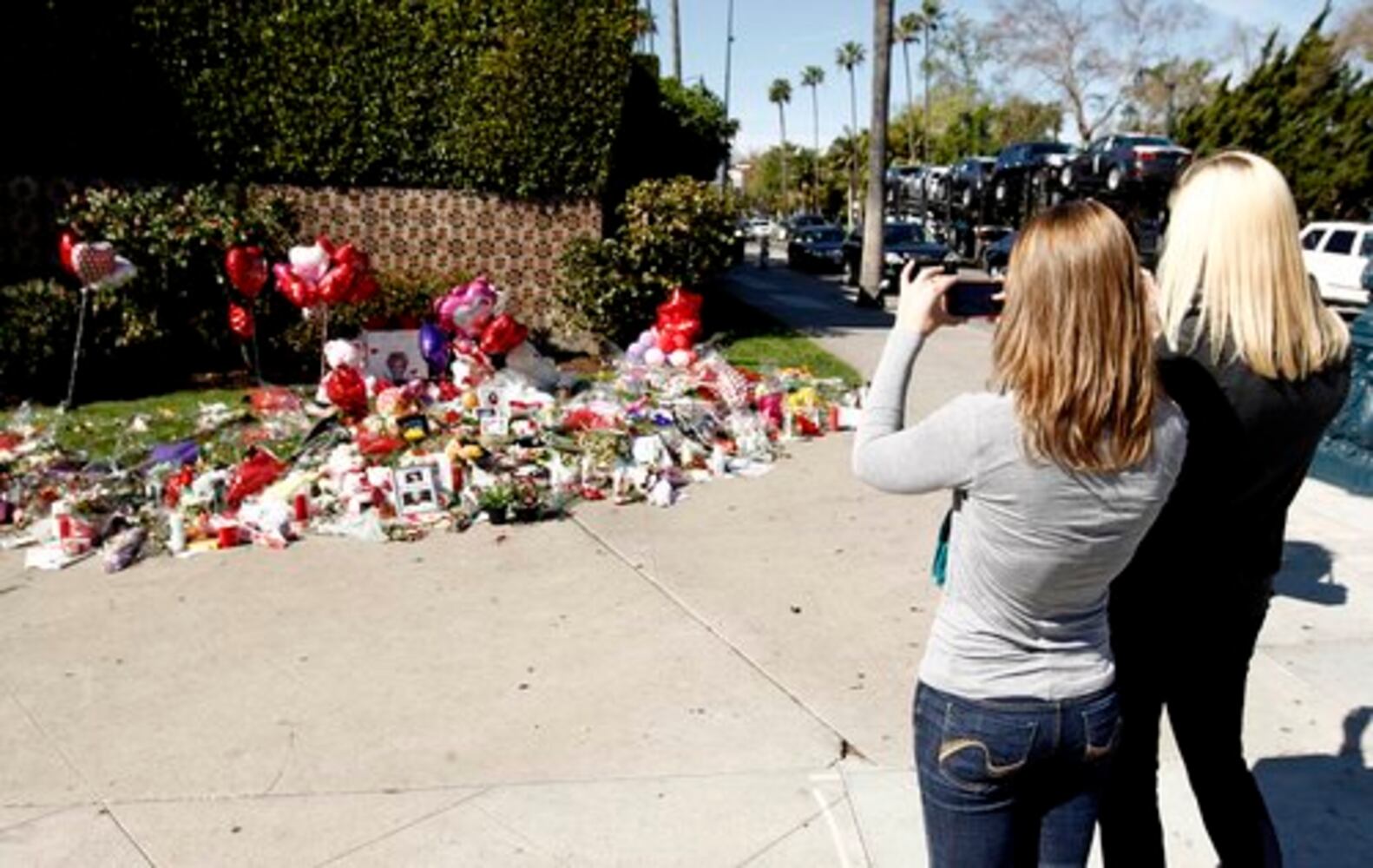 Fans mourn the loss of Whitney Houston