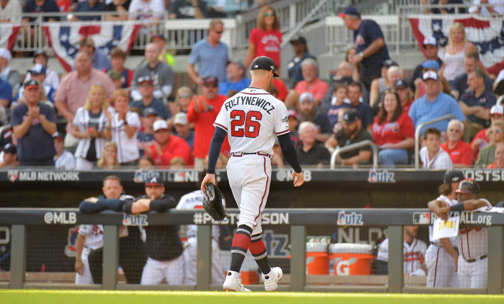 Photos: Braves are crushed by the Cardinals in Game 5