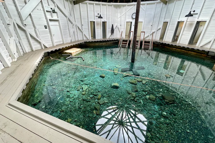 Interior of the 2022 restoration of the historical Gentlemen's Pool at the Warm Springs Pools in Virginia. (Courtesy of Wikimedia Co)