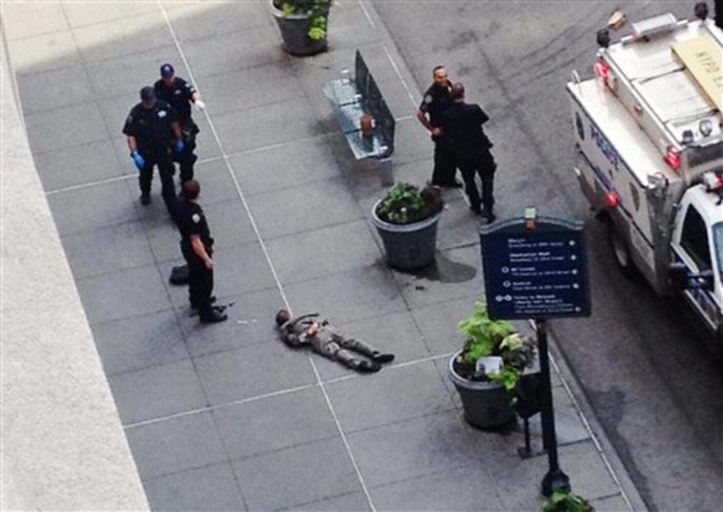 Empire State Building Shooting NYC Aug 24