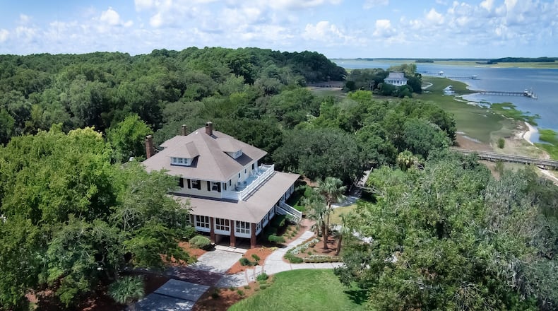 Strachan Mansion at Haig Point was originally built on St. Simons Island and was moved to Daufuskie in 1986. Contributed by Holger Opderbeck