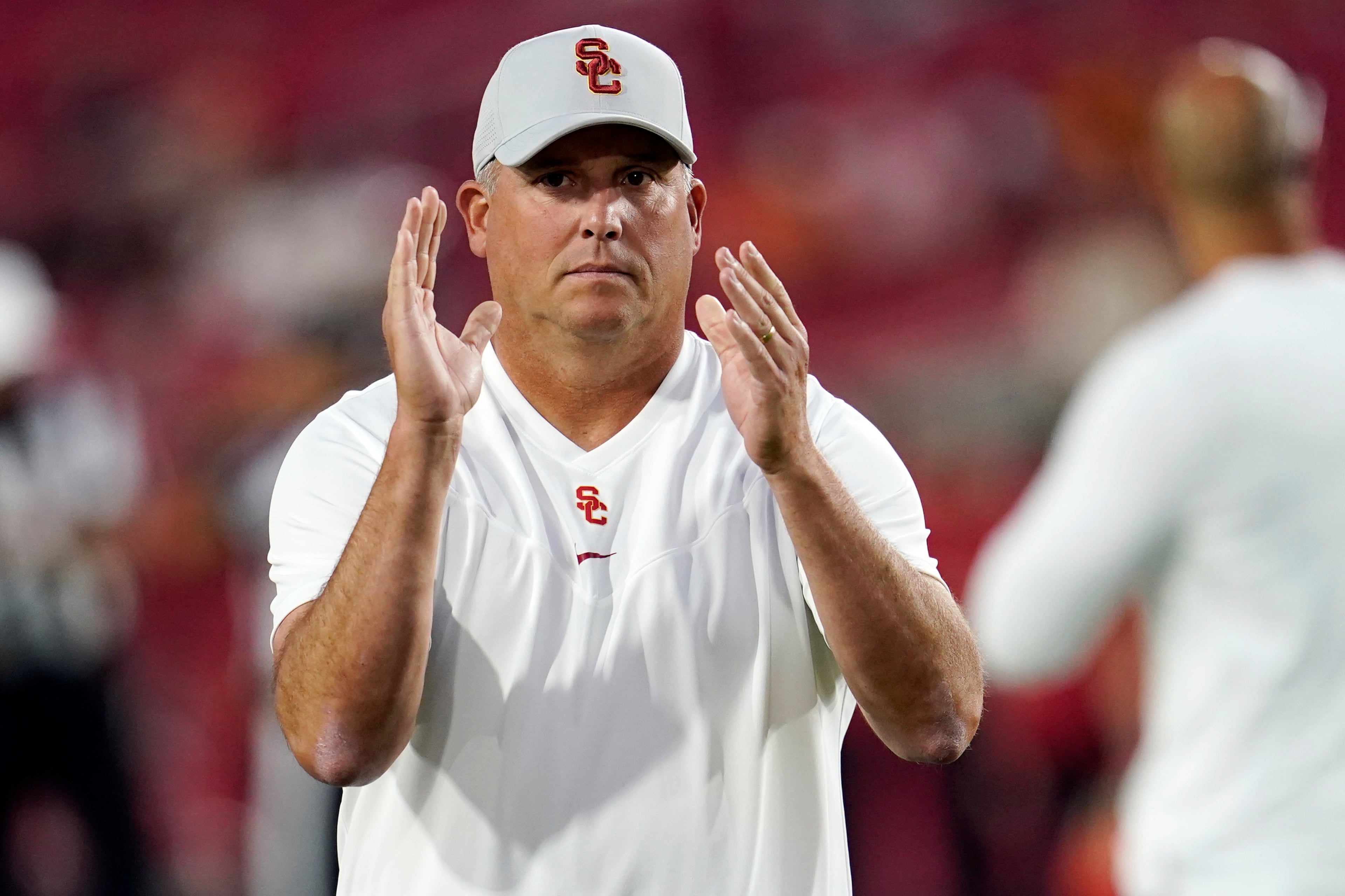 During his tenure at Southern Cal, Clay Helton saw many instances where the visiting team was overwhelmed and intimidated simply by walking into the LA Coliseum. (Marcio Jose Sanchez/AP 2021)