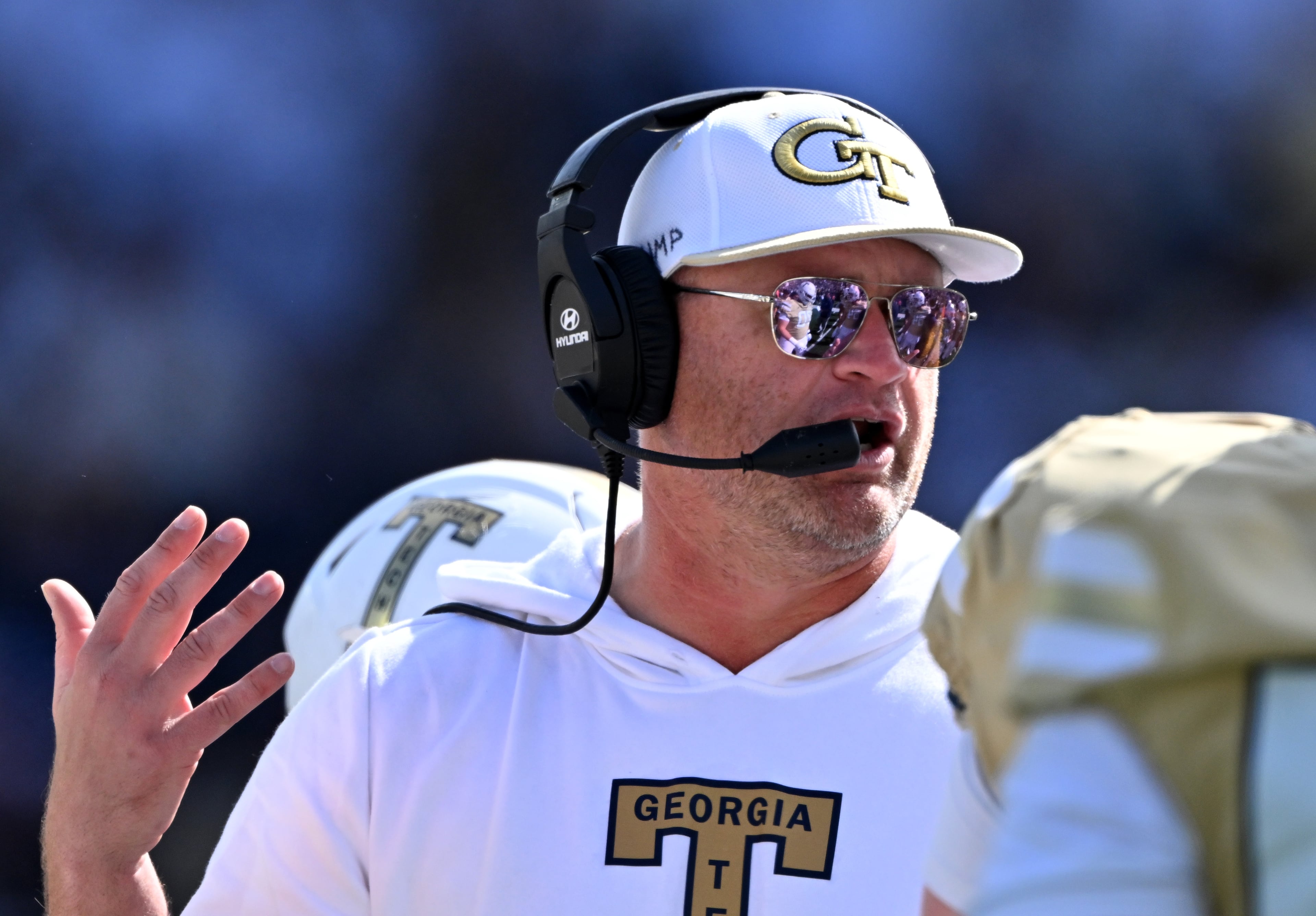 Georgia Tech head coach Brent Key instructs during the second half in an NCAA college football game at Bobby Dodd Stadium, Saturday, Oct. 25, 2025 in Atlanta. Georgia Tech won 41-16 over Syracuse. The Yellow Jackets are 8-0 for the first time since 1966 and 5-0 in the ACC for the first time ever. (Hyosub Shin/AJC)