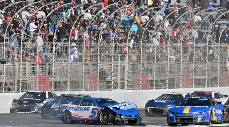 Kyle Larson (5) crashes during Ambetter Health 400 NASCAR Cup Series Race at Atlanta Motor Speedway, Sunday, March 19, 2023, in Hampton. (Hyosub Shin / Hyosub.Shin@ajc.com)