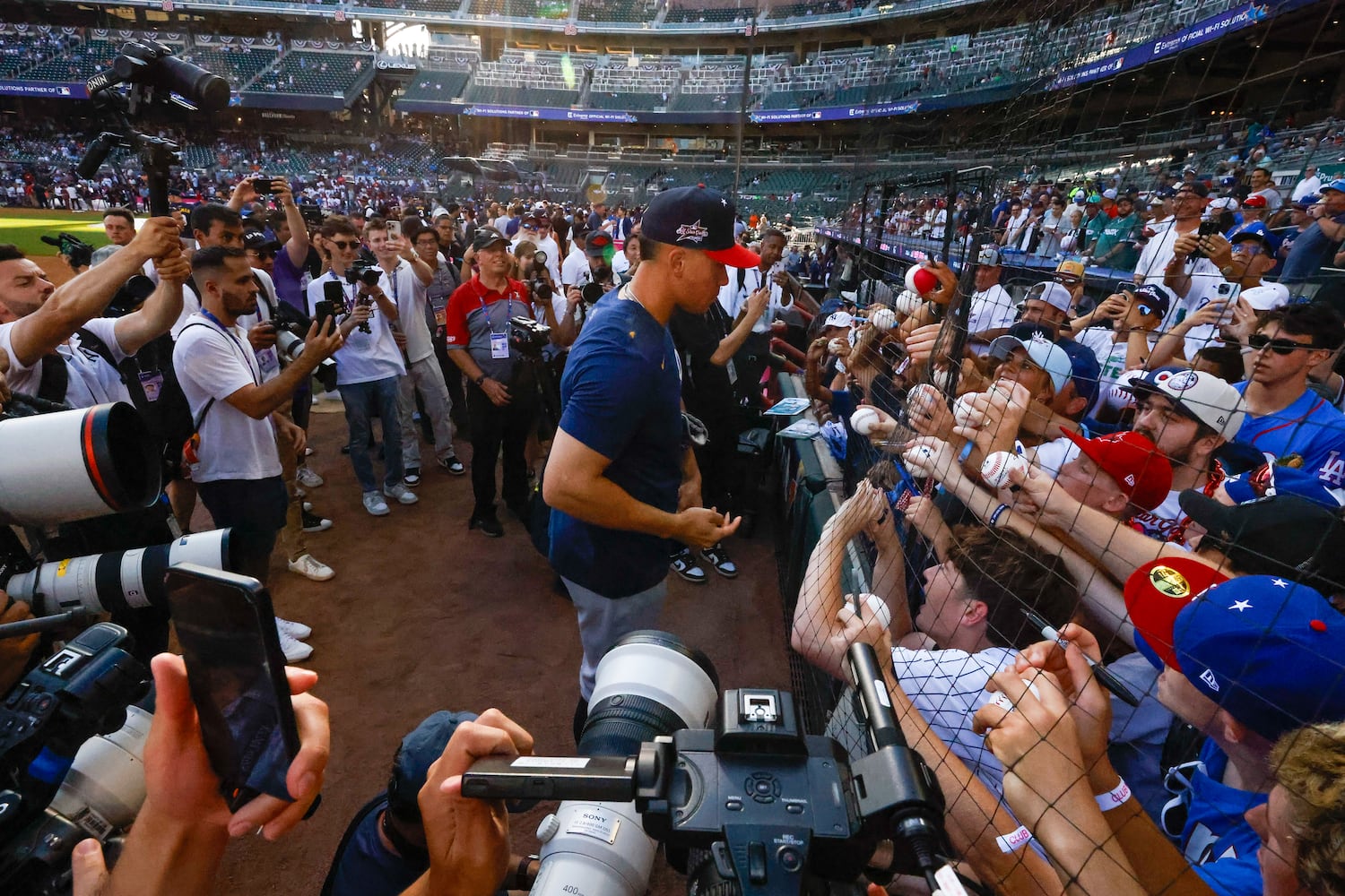 Braves DeRosa story


