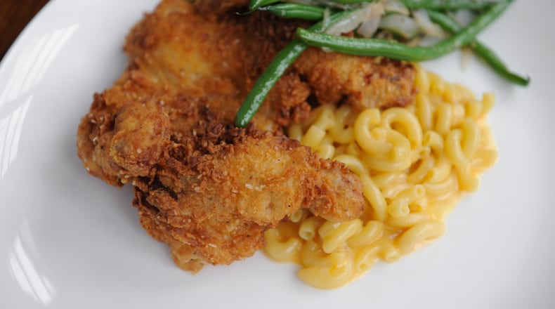Fried Buttermilk Soaked Poussin, Mac n 3 Cheese, saute baby green beans at Asante. .(www.Beckysteinphotography.com)