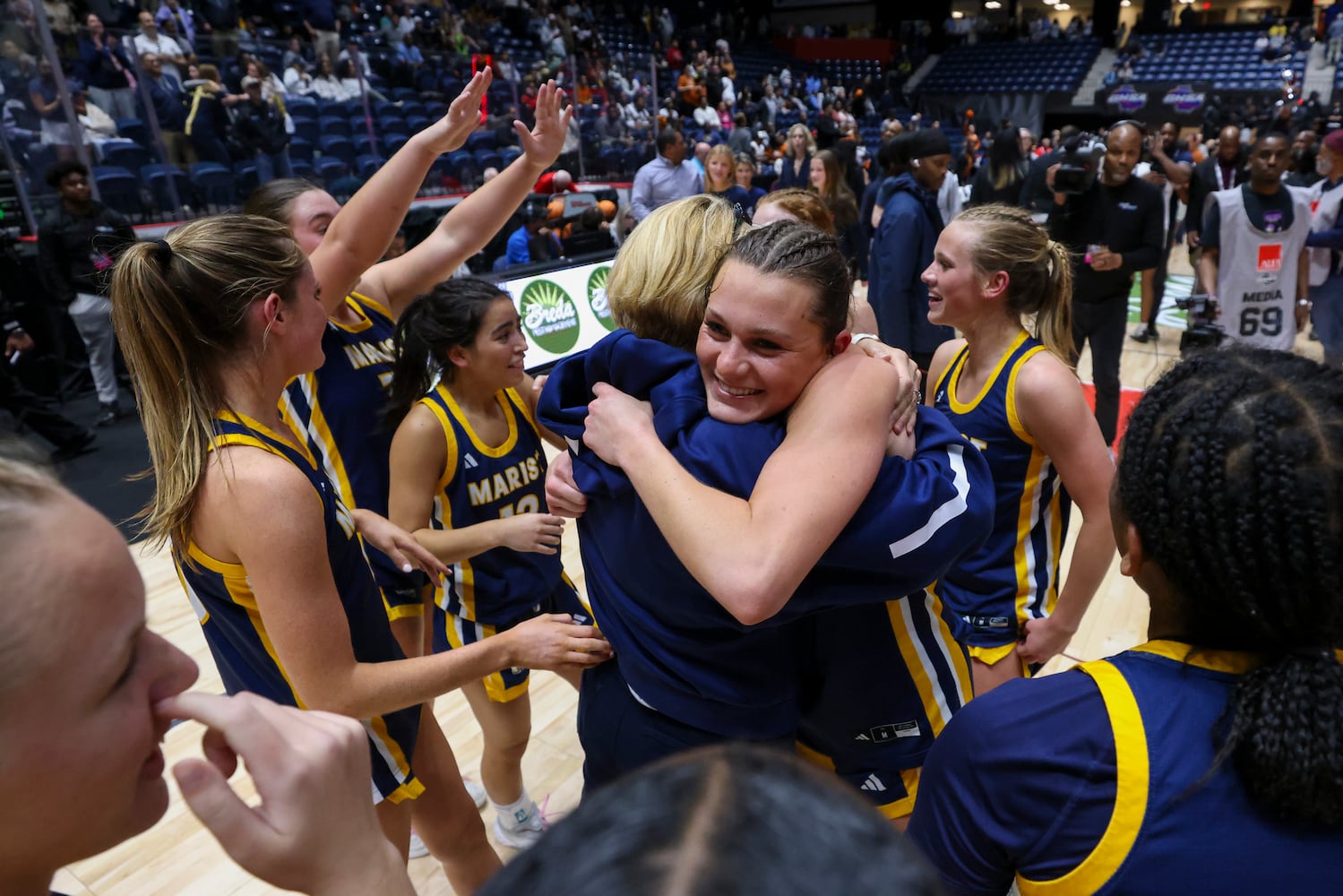 4A Girls State Championship game between Kell and Marist