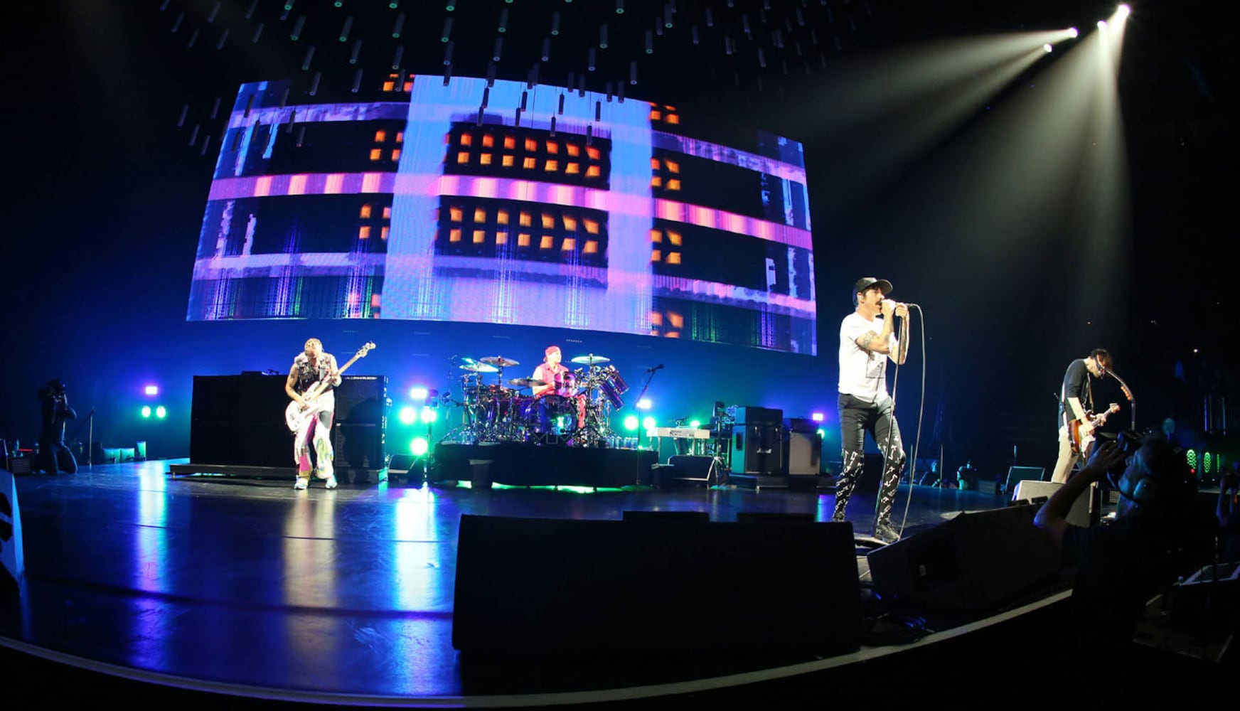 Red Hot Chili Peppers at Philips