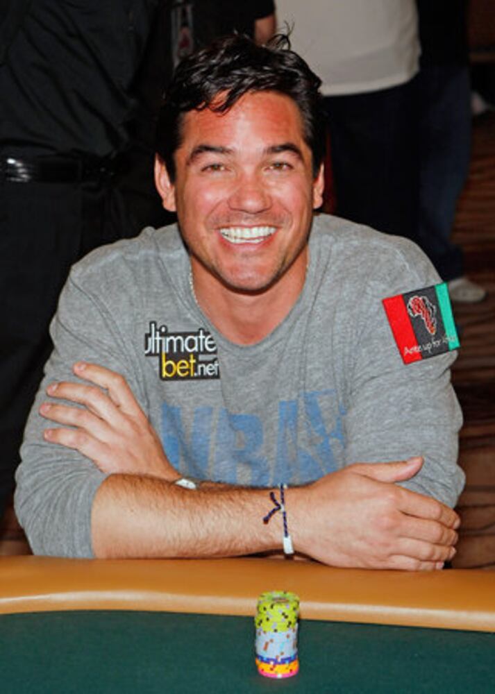 Stars play Texas Hold 'Em for Darfur charities