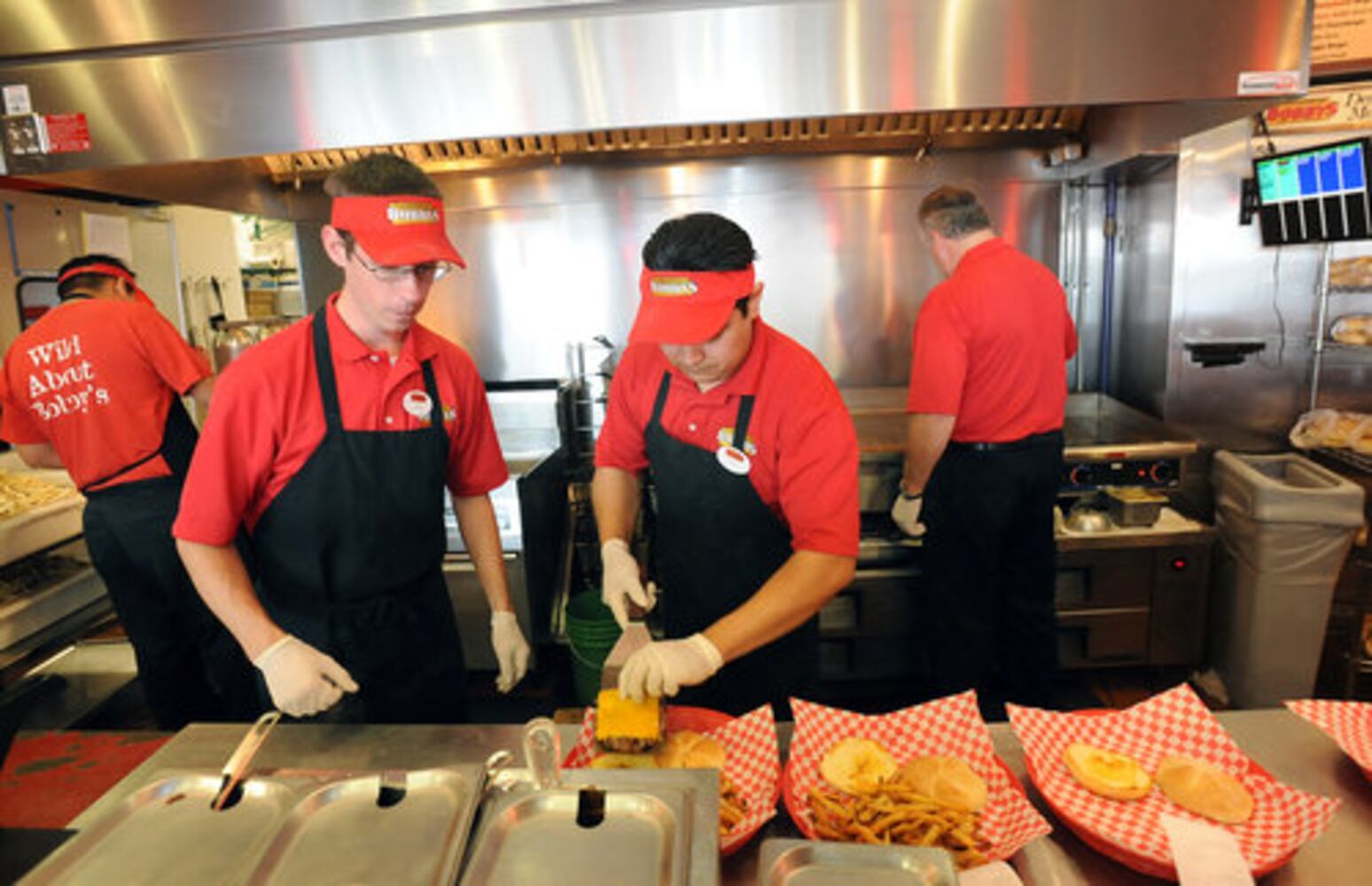 Brothers launch burger chain