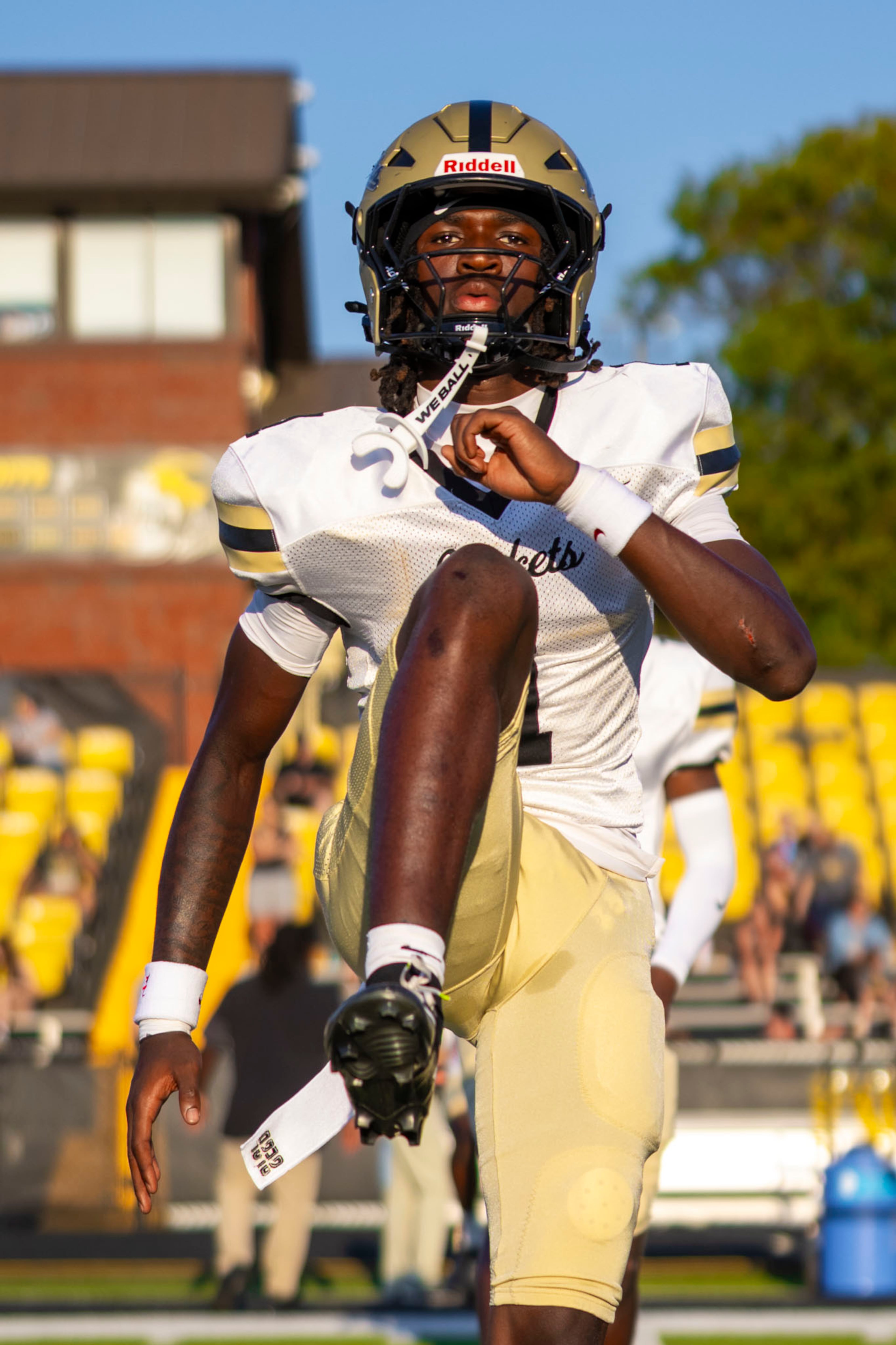 Sprayberry cornerback Jorden Edmonds (#1) does high-knees during the warmups against Sequoyah at Skip Pope Stadium in Canton, GA on Friday, Sept. 12th, 2025. (Oscar Guevara Saenz for the Atlanta Journal Constitution)