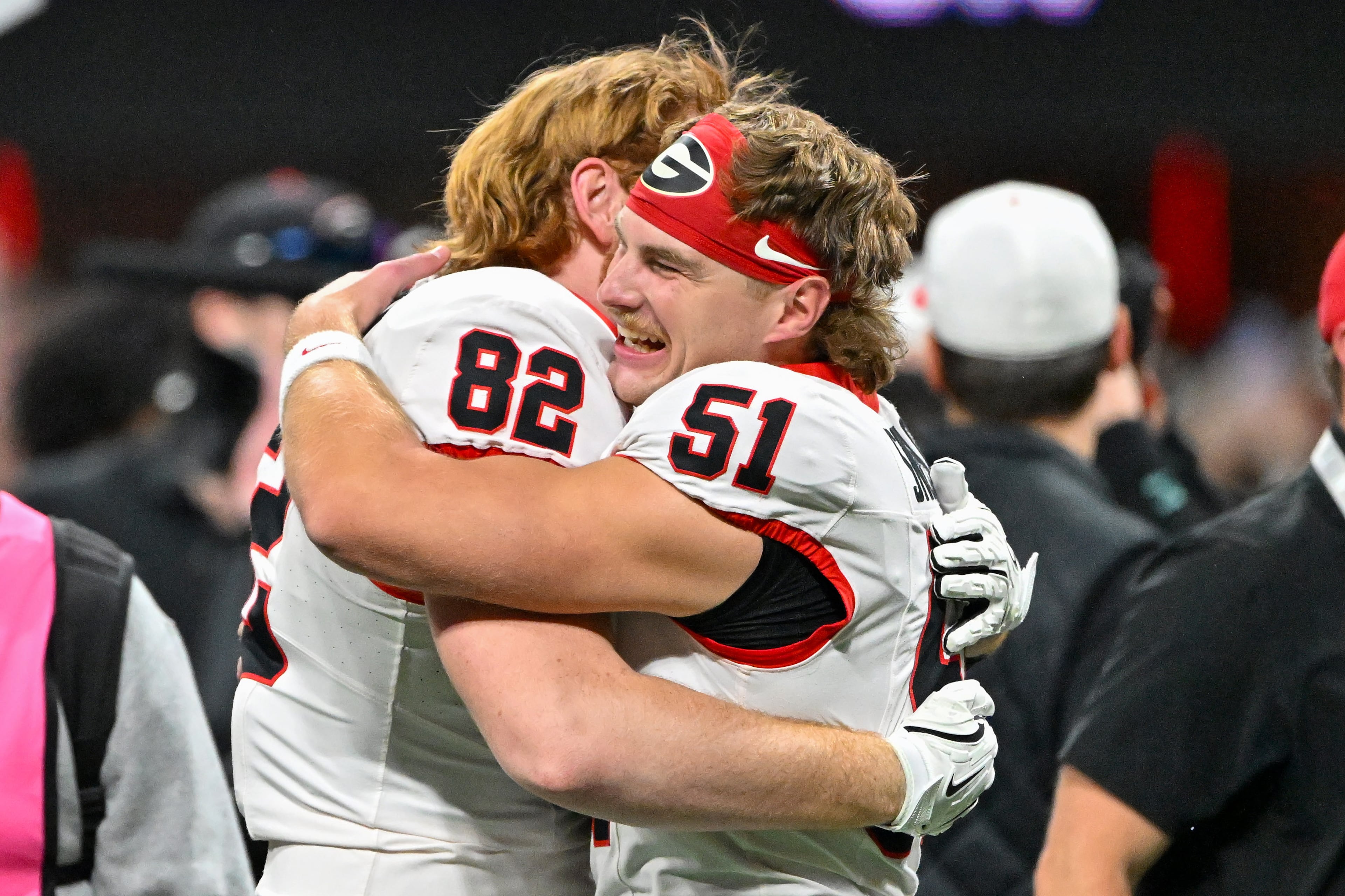 Georgia players celebrate a 28-7 win over Alabama during the fourth quarter of the SEC Championship game at Mercedes-Benz Stadium, Saturday, Dec. 6, 2025, in Atlanta. (Hyosub Shin / AJC)