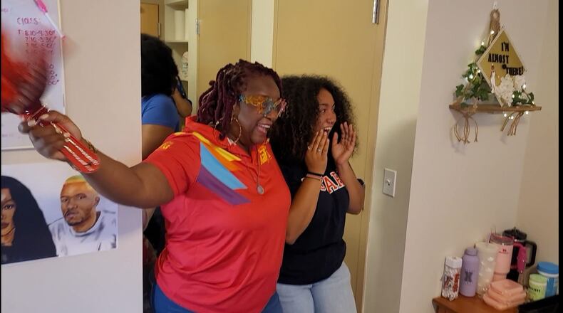 Students selected for Move-In Day Mafia work with design teams to create their ideal dorm room. Courtesy of TeeJ Mercer