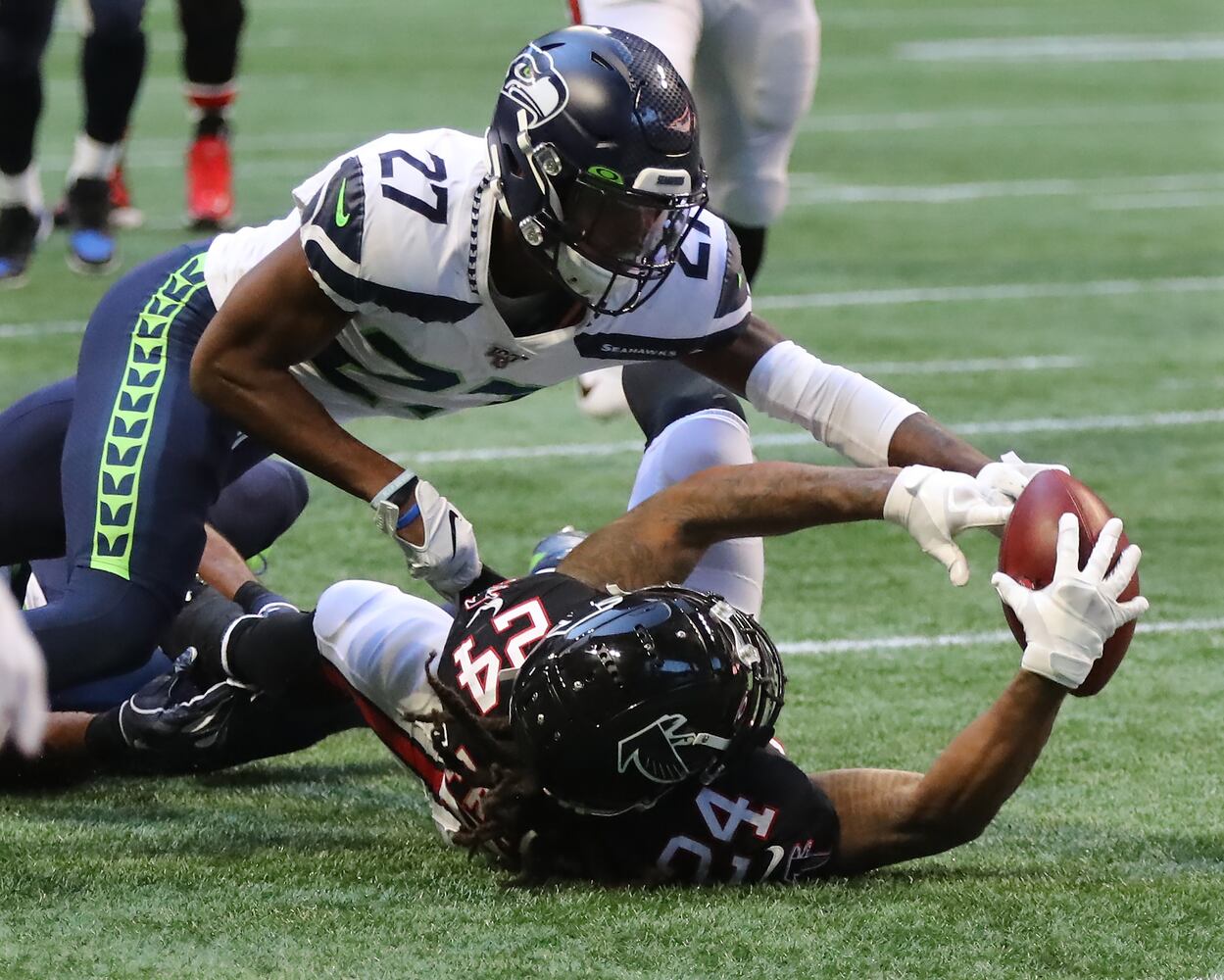 Photos: Falcons drop sixth straight in loss to Seahawks