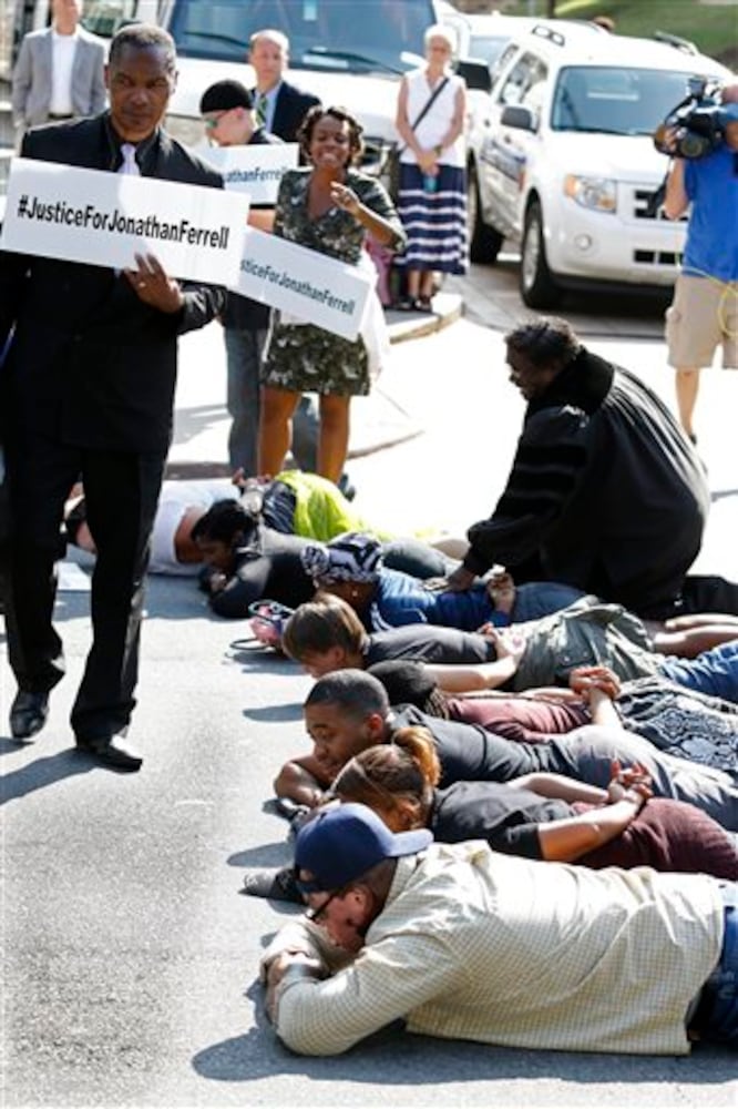 2 arrested in protests that followed Kerrick mistrial
