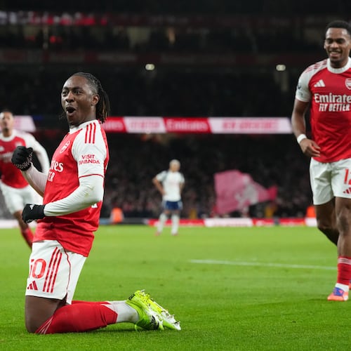 Arsenal's Eberechi Eze celebrates after scoring during a Premier League soccer match between Arsenal and Tottenham in London, Sunday, Nov. 23, 2025. (AP Photo/Frank Augstein)