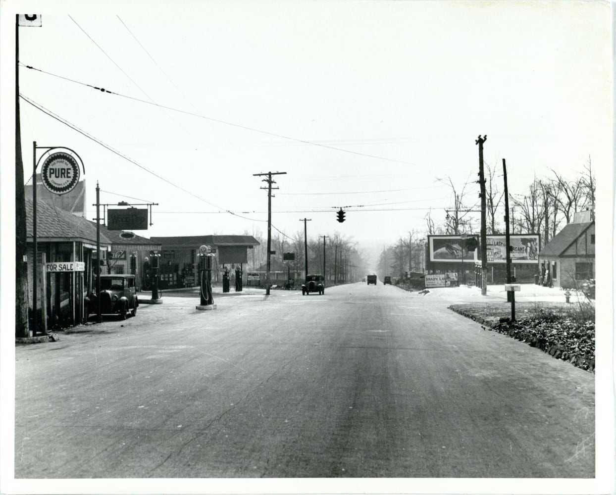 AJC Flashback Photos: Atlanta’s Stewart-Lakewood Shopping Center and Stewart Avenue