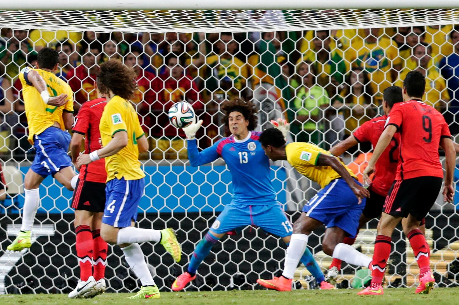 World Cup: Brazil 0, Mexico 0