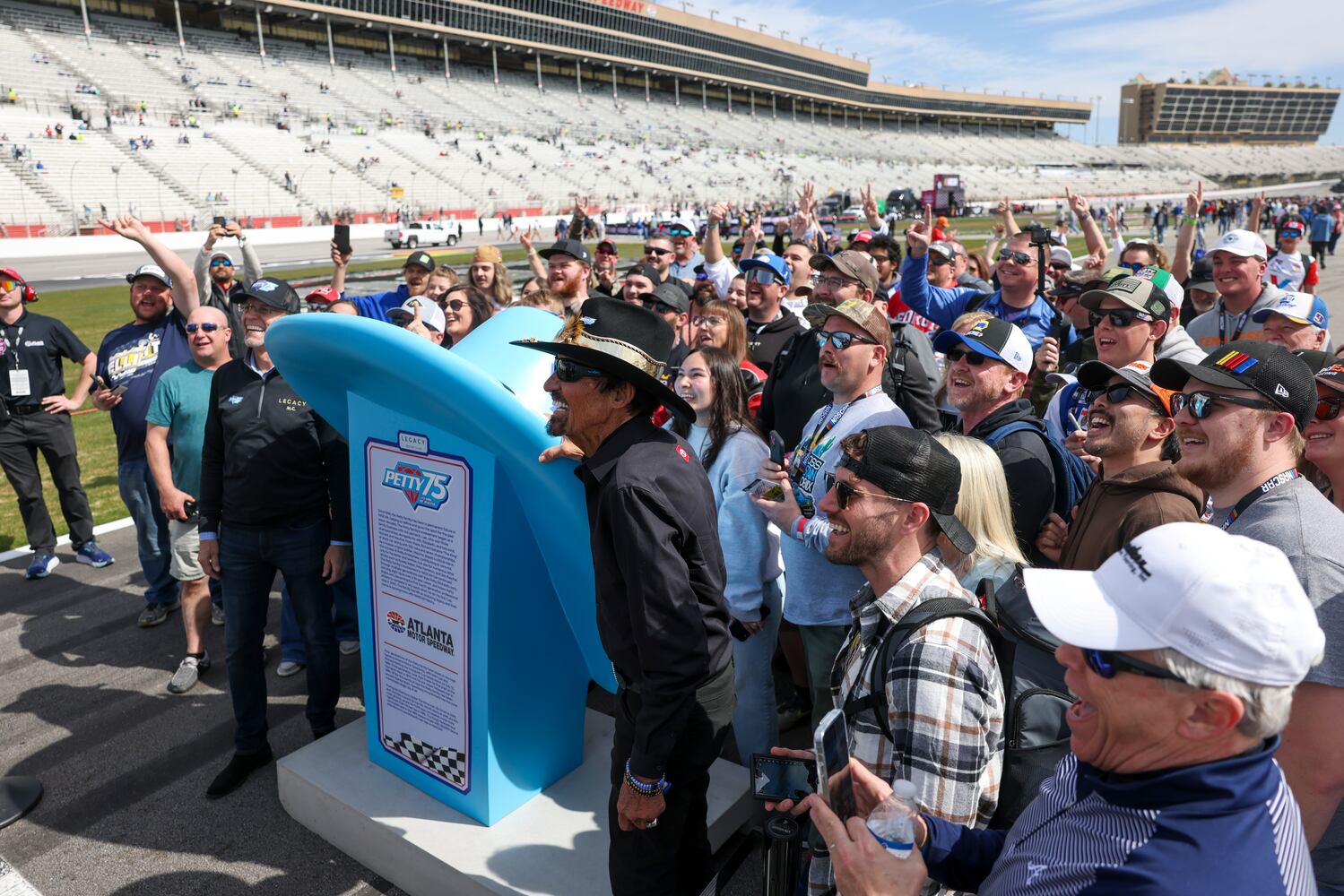 022623 sports nascar photo