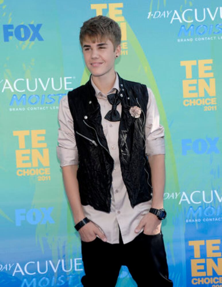 Teen Choice Awards 2011 red carpet