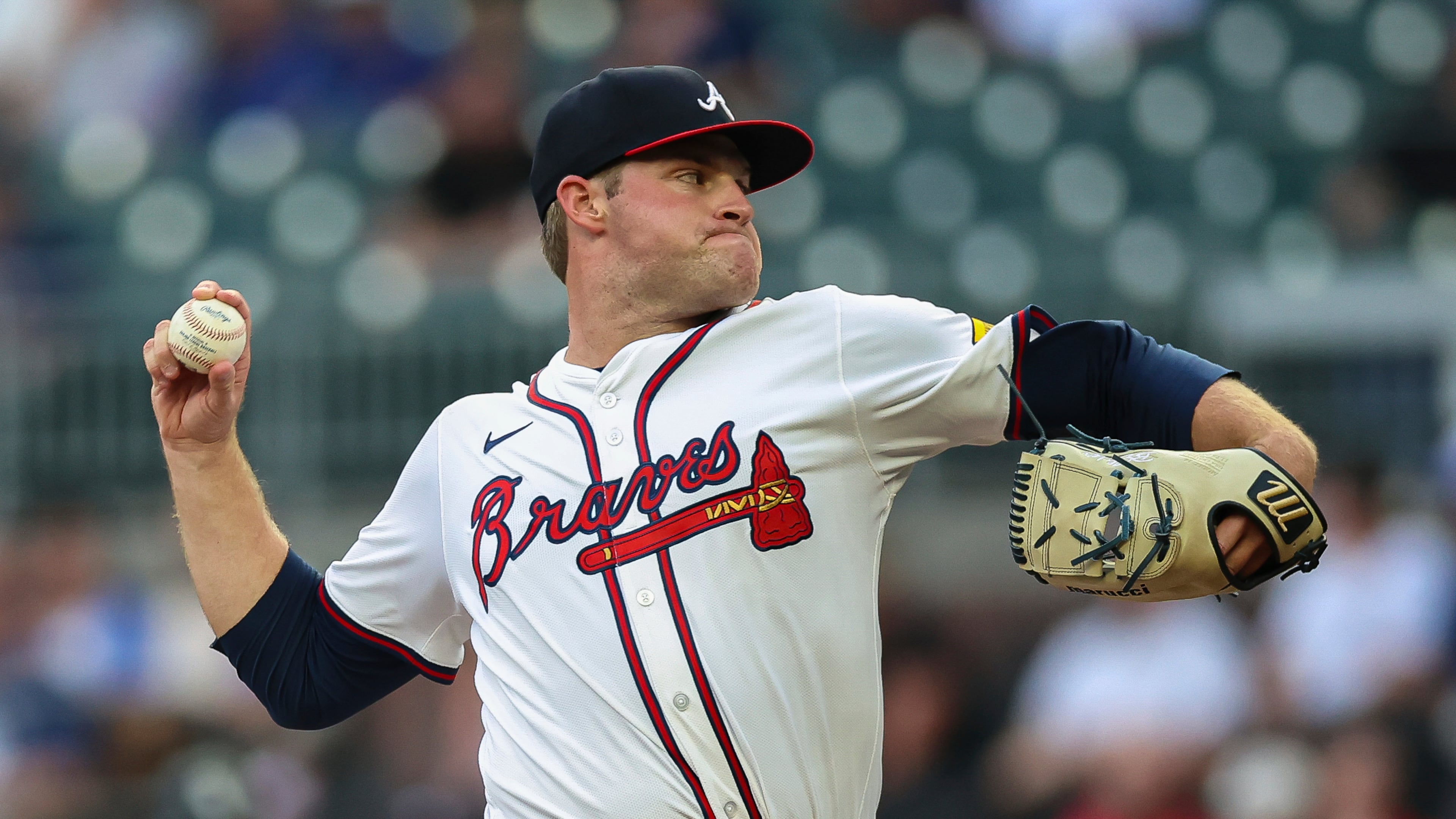 Atlanta Braves pitcher Bryce Elder delivers in the first inning of a baseball game against the Chicago White Sox, Tuesday, Aug. 19, 2025, in Atlanta. (AP Photo/Colin Hubbard)