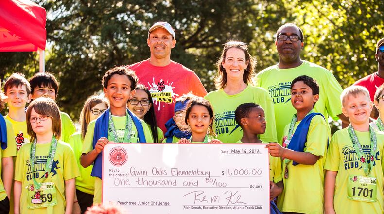 Atlanta Track Club announced this month its scholarship competition for the 2017 Blue Cross Blue Shield of Georgia Peachtree Junior.