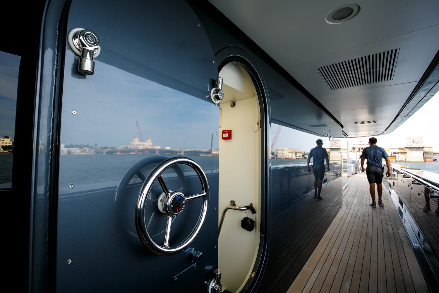 SILVER FAST YACHT Tour