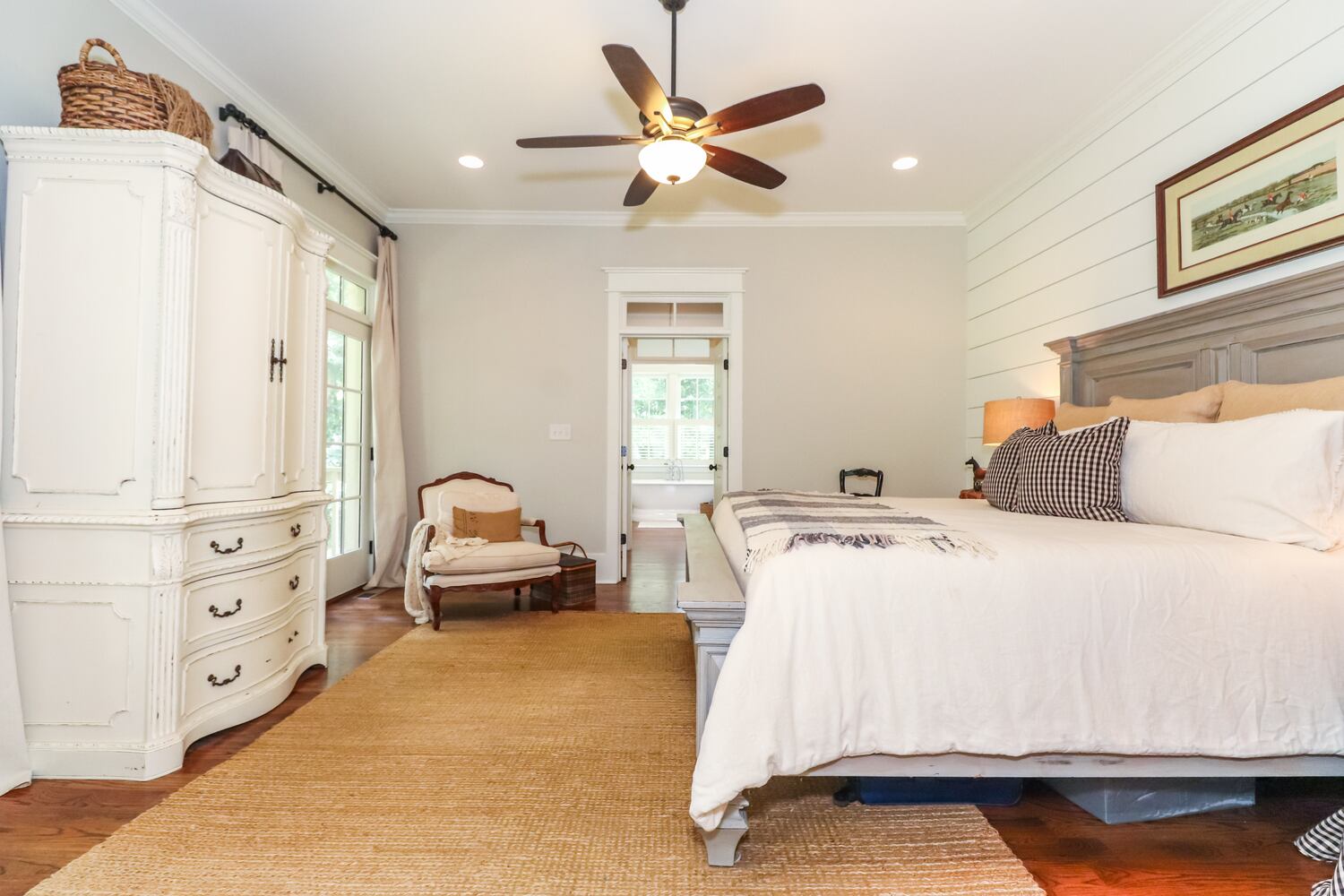 Country music star Jo Dee Messina lists $3 million Atlanta mansion