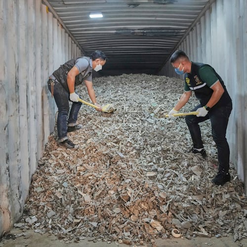 FILE - Thai officials show samples of illegally imported electronic waste from the United States which they said they seized at Bangkok Port during a press conference in Bangkok, Thailand, May 14, 2025. (AP Photo/Sakchai Lalit), File)