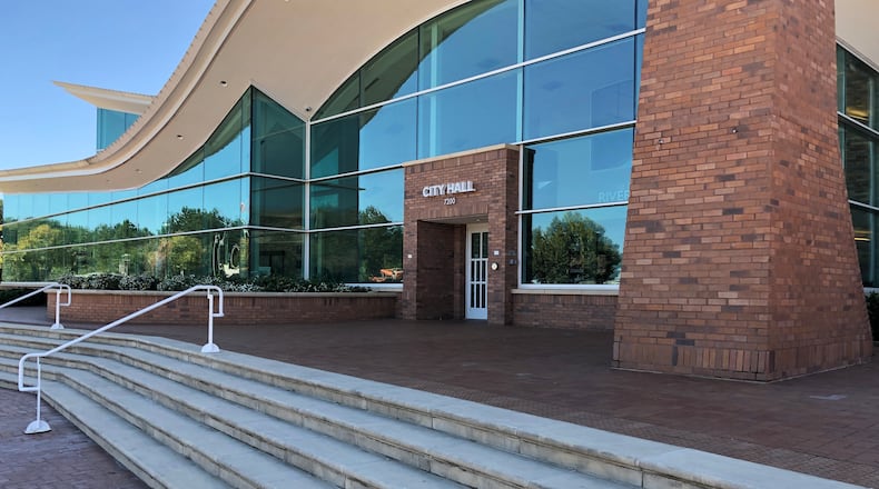 Riverdale City Hall will close on Fridays beginning June 1, but will have longer operating hours Monday-Thursday.