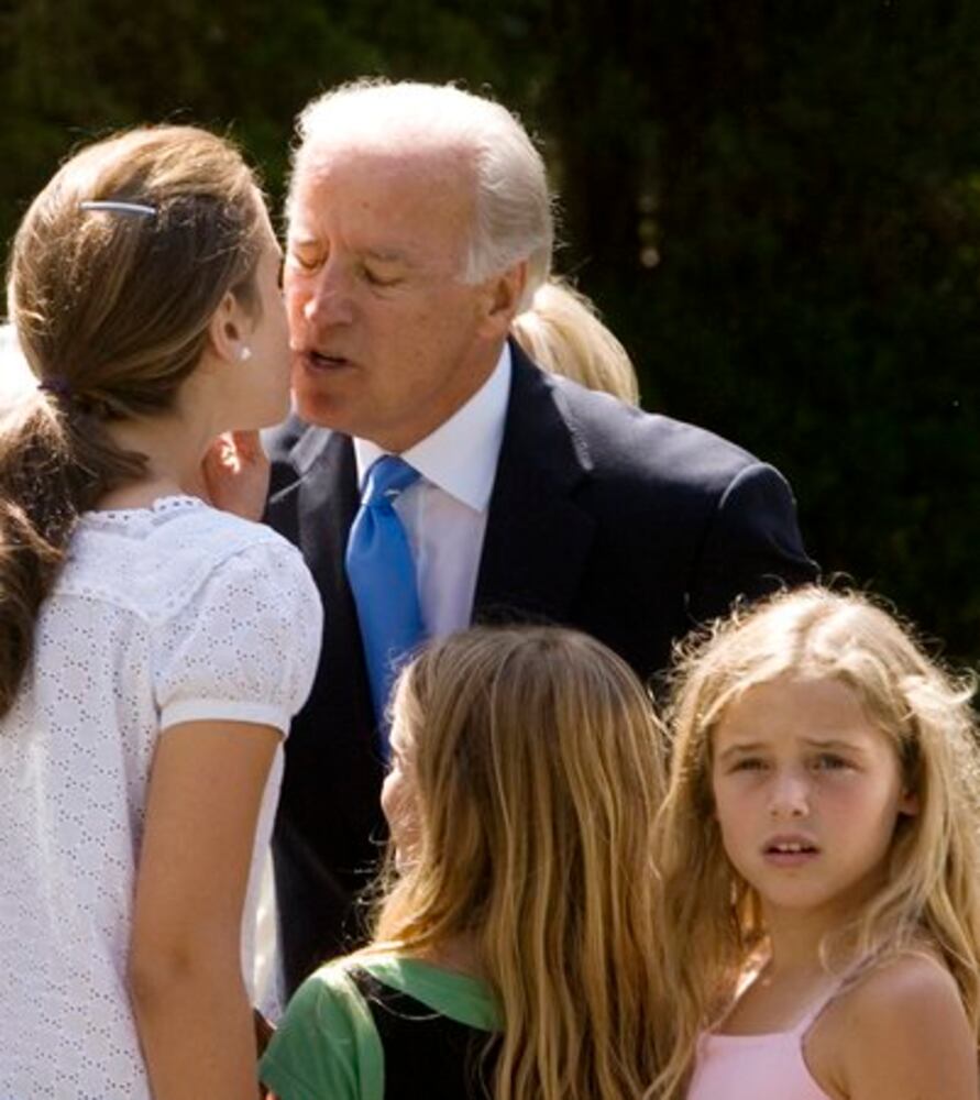 Obama, Biden campaign together