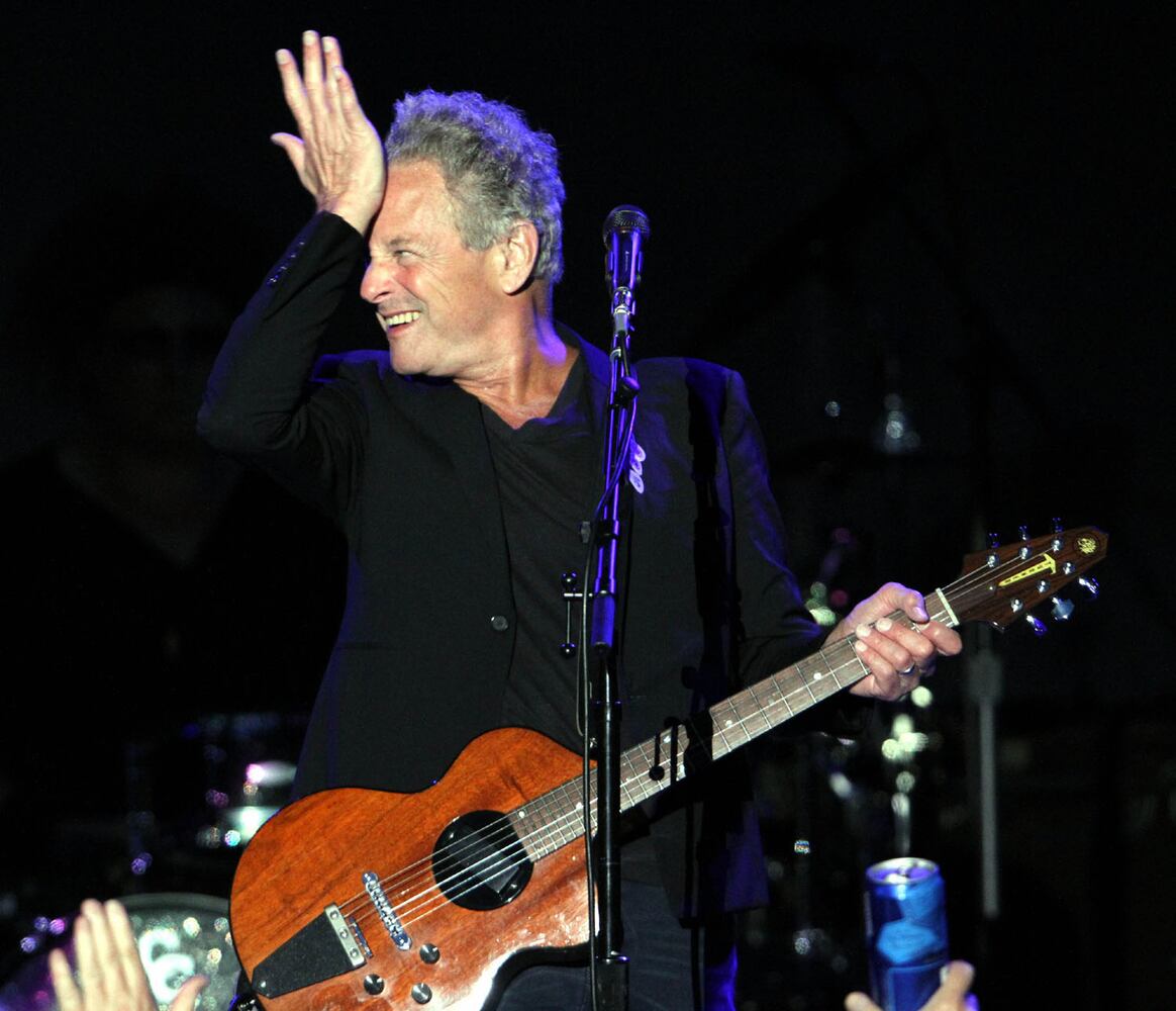 Buckingham and McVie at Chastain