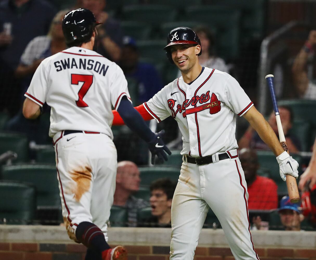 BRAVES PHOTO